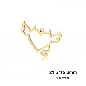 Colgante de corazón hueco dorado con alas y cuernos de diablo para joyas DIY, 21,2x15,3mm