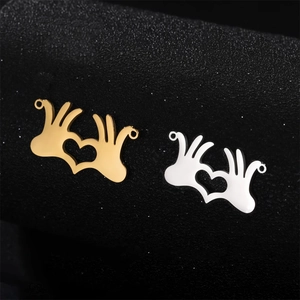 Stainless Steel Heart Gesture Hands Pendant For DIY Jewelry Making Necklace Bracelet Craft Accessories Electroplated Heart Charm