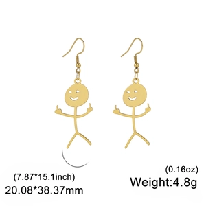 Orecchini a forma di omino dorato con design medio alzato in stile hip-hop