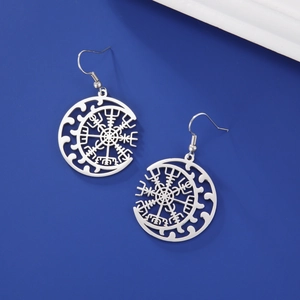 Silberne Edelstahl Ohrringe mit Mondsichel und nordischem Wikinger Vegvisir Symbol