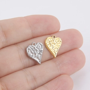 Pendentif cœur évidé à la mode en or et argent pour la création de colliers DIY