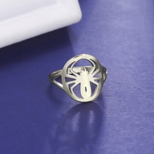 Hollow spider cut-out stainless steel ring in punk gothic style for men and women