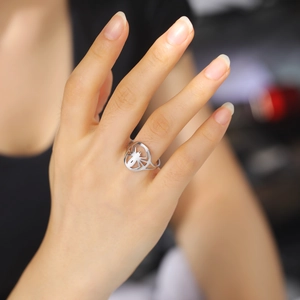 Silver stainless steel cutout spider ring for men and women on finger model view