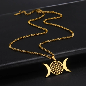 Collar de diosa triple luna de acero inoxidable dorado con colgante de flor de la vida