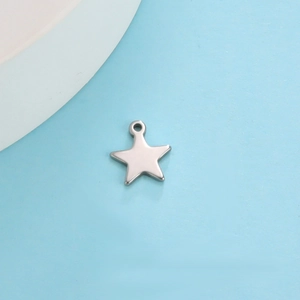 Colgante de estrella de plata pulida con anilla para hacer joyas y manualidades DIY