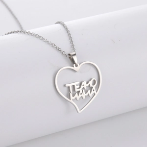 Collana con Ciondolo a Cuore Traforato in Acciaio Inossidabile TE AMO MAMA Collana con Lettera Regalo per la Festa della Mamma Donna Gioielli