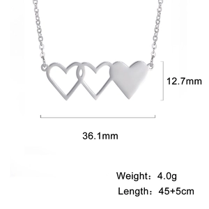 Collana minimalista in acciaio inossidabile con ciondolo a tre cuori e misure