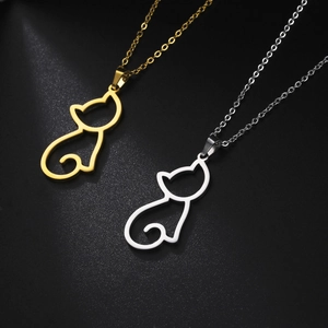 Halskette mit hohlem Katzenanhänger aus Edelstahl in Gold und Silber im modernen Stil