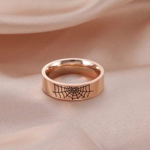 Macro di anello in acciaio inossidabile oro rosa con motivo a ragnatela nera