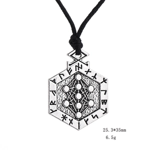 Collar con colgante de cubo de Metatrón de aleación y runas nórdicas en cordón