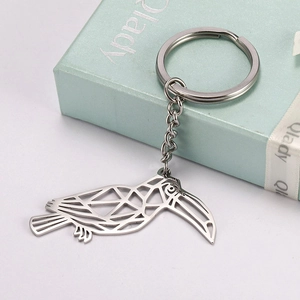 Minimalist Geometric Hollow Toucan Stainless Steel Keychain For Women Men Bird Animal Pendant Key Ring Fashion Jewelry Accessories Gift