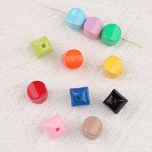 Colorful cube acrylic beads with holes for DIY jewelry and phone chain making