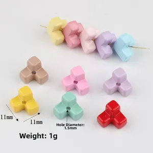 Perles de puzzle colorées en acrylique pour bijoux DIY, taille 11mm et trou 1.5mm