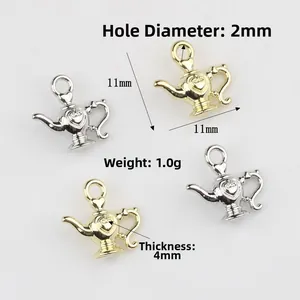 Minimalistische Mini-Teekannen-Anhänger aus Legierung in Gold und Silber für DIY-Schmuck