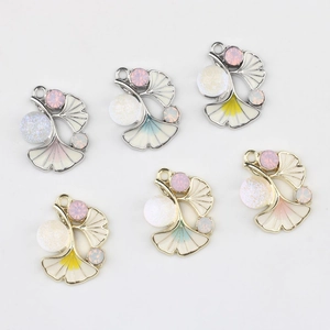 Ginkgoblatt Anhänger aus Legierung mit Emaille und Strass für DIY Schmuck