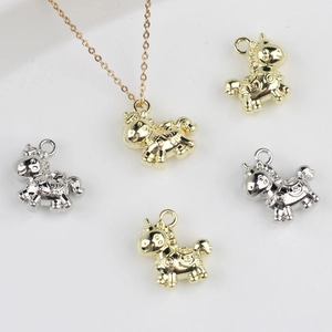 Ciondoli in Lega a Forma di Cavallo Unicorno Placcati Oro Argento Ciondoli Animali per Collane Bracciali Orecchini Fai-da-te