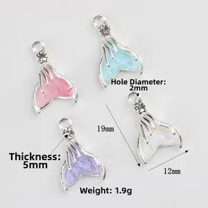 Pendentifs queue de poisson en alliage et résine colorés avec strass pour bijoux DIY