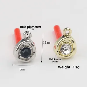 Μίνιμαλ μενταγιόν σταγόνα 8x11mm σε ασήμι και χρυσό κράμα με πολύτιμους λίθους