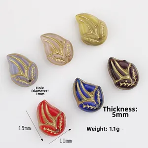 Blattförmige tschechische Glasperlen mit Goldrand für DIY-Schmuckherstellung 15x11mm