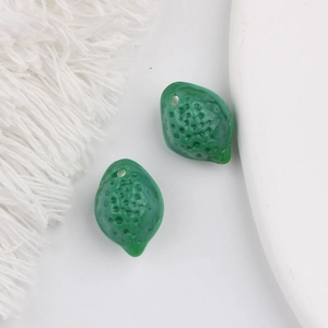 Vue macro de perles citron 3D avec texture fine pour la fabrication de bijoux DIY