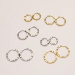 Boucles d'Oreilles Créoles Minimalistes en Acier Inoxydable pour Femmes Boucles d'Oreilles Cercle Lisse Géométrique Couleur Or Argent Bijoux