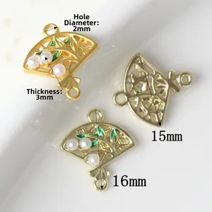 Fan-shaped gold-plated alloy pendant with white imitation pearl and green floral pattern