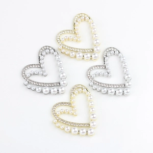 Minimalist alloy heart pendant with faux pearls and rhinestones for DIY jewelry making