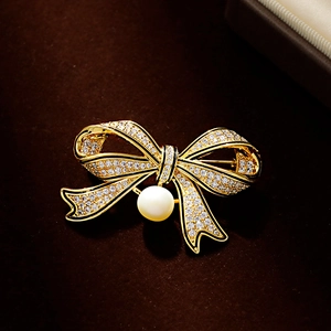 Vintage Bow Brooch Copper Zircon Freshwater Pearl Black Enamel Gold Plated Pin For Women Suits Elegant Jewelry Accessory