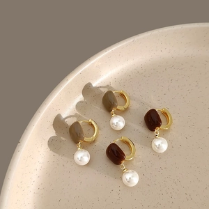 Vintage Boucles d'Oreilles Pendantes Künstliche Perle Émail Laiton Plaqué Or 14K Avec Tige en Argent Sterling 925 Pour Femme Bijoux Élégants