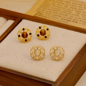 French Court Style Filigree Hollow Pattern Stud Earrings Vintage Gold Plated Tiger Eye Cat Eye Stone Zirconia Earrings