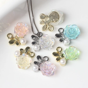 Breloques en Alliage Camélia et Papillon Avec Imitation Künstliche Perle Résine Irisée Rose Pendentifs pour Création de Bijoux DIY