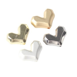 Perles en forme de cœur en alliage pour création de bijoux DIY en divers tons métalliques