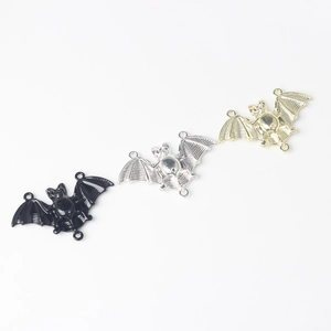 Bat-shaped alloy multi-link connector charms in black, gold, and silver for DIY jewelry