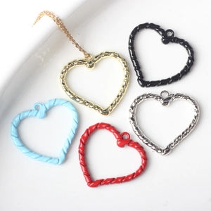 Colgantes de Corazón de Aleación de Zinc Textura Cuerda Retorcida Dijes Huecos Para DIY Collar Pulsera Pendiente Joyería