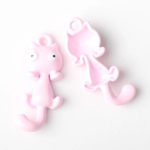 Detailansicht der rosa Katzen-Anhänger aus Legierung für DIY-Schmuck, Vorder- und Rückseite
