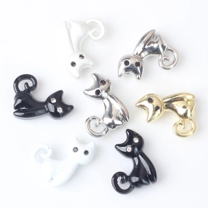 Pendentifs chat 3D mignons en alliage noir et blanc avec strass pour création bijoux