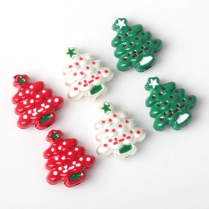 Kleurrijke kerstboom kralen in rood, wit en groen voor DIY sieraden maken hobby