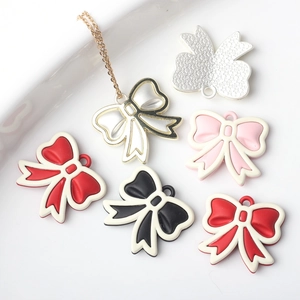 Colgante de Lazo de Aleación Accesorio de Joyería DIY para Pulsera Collar Pendiente Dulce Lazo Pintado de Esmalte para Mujer