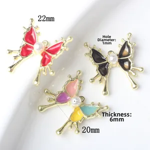 Kleurrijke vlinderhangers met parels en emaille voor DIY-sieraden, maat 22mm x 20mm