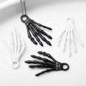 Zinklegierung Skeletthand Anhänger Dämonenklaue Charms Gothic Punk Schmuckzubehör Für Halloween DIY Schmuckherstellung Basteln