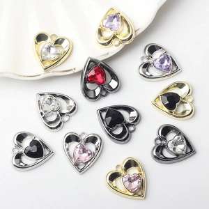 Pendentifs en forme de cœur en cristal multicolore pour la création de bijoux DIY