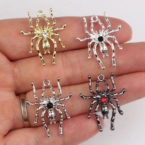Ciondoli a ragno minimalisti in lega con perle e strass in quattro finiture metalliche