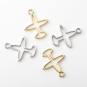 Colgantes de avión huecos minimalistas en oro y plata para hacer joyas de bricolaje