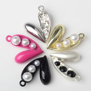 Pea pod heart pendants with pearls and rhinestones for DIY necklace and bracelet jewelry