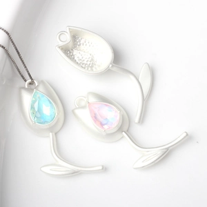 Matt Legierung Tulpe Anhänger Mit Zirkon Stein Birnenform DIY Schmuck Zubehör Für Damen Floral Halskette Armband Anhänger