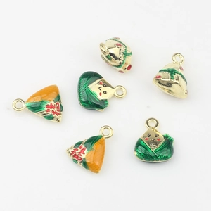 Detail von Zongzi-Anhängern aus Legierung mit bunter Emaille für DIY-Schmuck