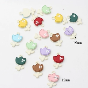 Bunte Tulpenblüten Anhänger für DIY Schmuckherstellung mit den Maßen 19mm x 12mm