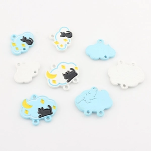 Cartoon-Cloud-Legierungsanhänger mit schwarzer Katze und Mond für DIY-Schmuckherstellung