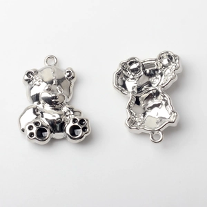 Detailansicht der niedlichen Bärenanhänger aus Legierung für DIY-Schmuck und Ohrringe