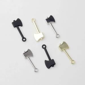 Mini-Axt-Anhänger aus Legierung in Schwarz, Silber und Gold für DIY-Schmuckherstellung